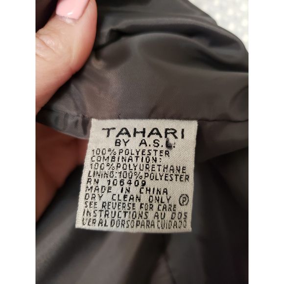 Tahari By Arthur S. Levine Women's Blazer Size 6 Gray With Black Trim Business - Picture 5 of 7